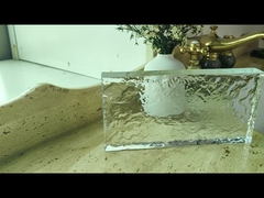 كتل طوب زجاجية